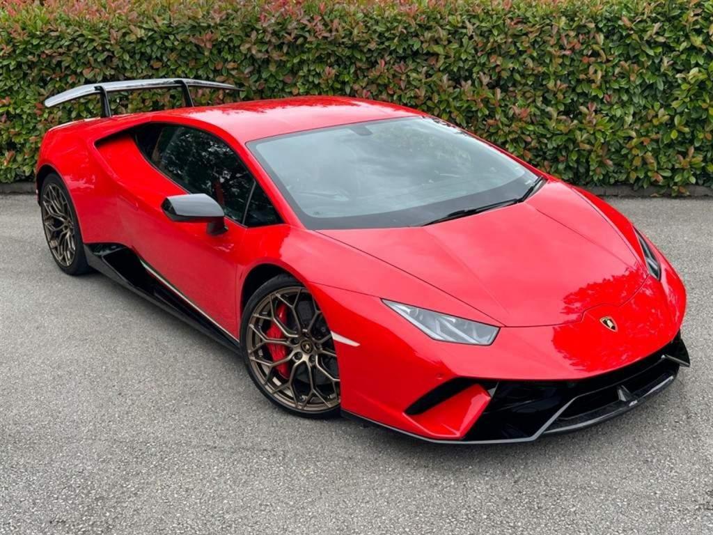 LAMBORGHINI HURACAN