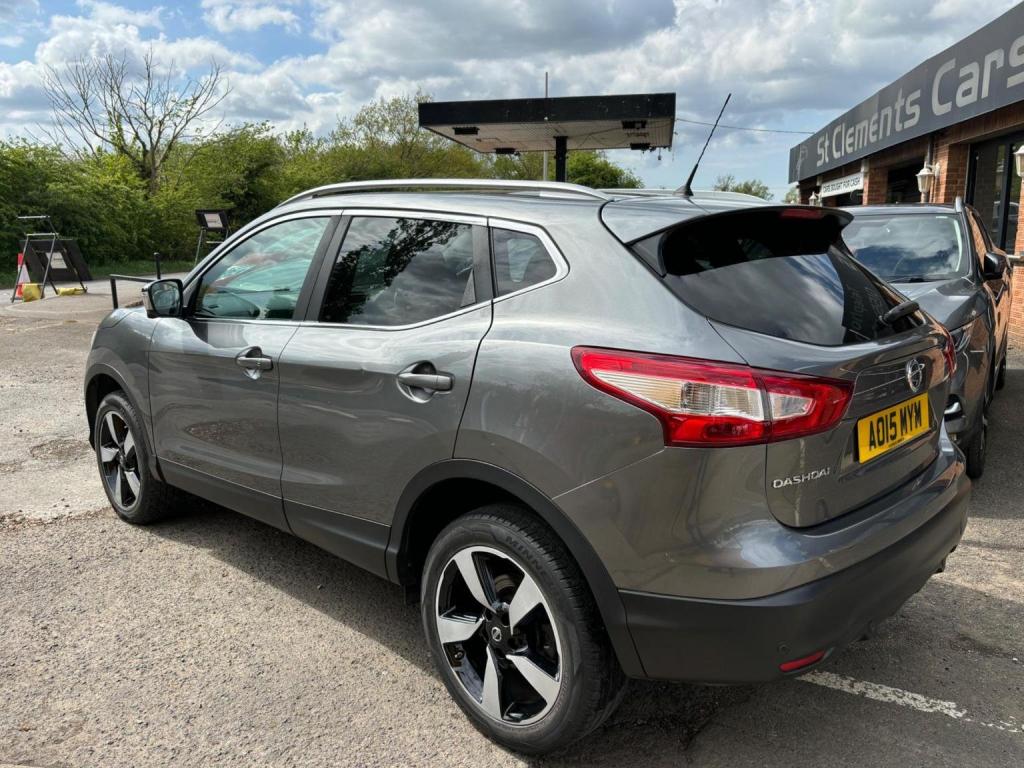 NISSAN QASHQAI