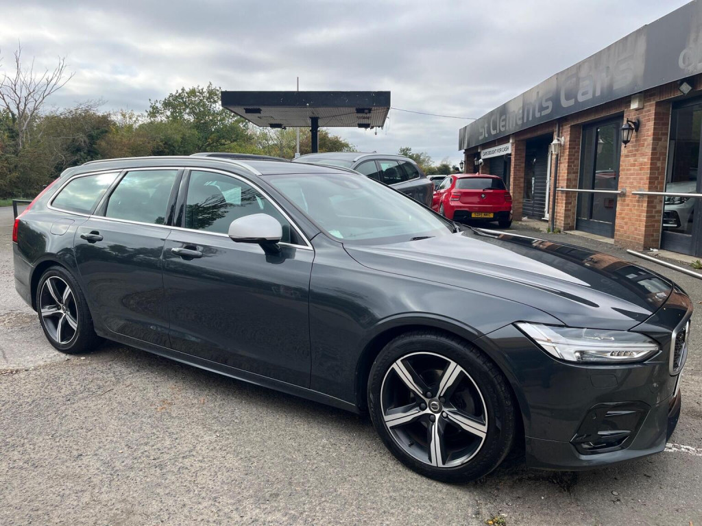 VOLVO V90