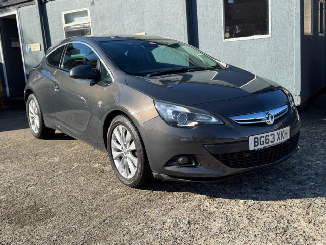 VAUXHALL ASTRA GTC 2.0 CDTi SRi