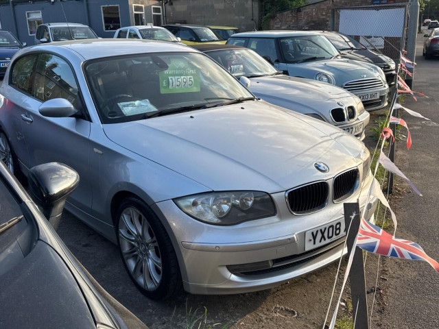 BMW 1 SERIES 2.0 118d SE 3 door
