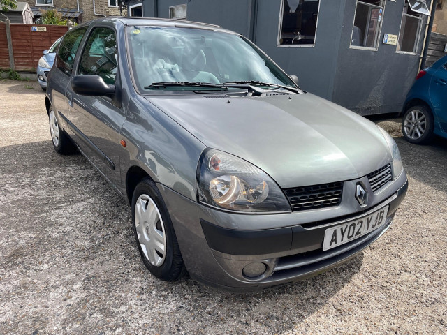 RENAULT CLIO 1.2 16v Expression +