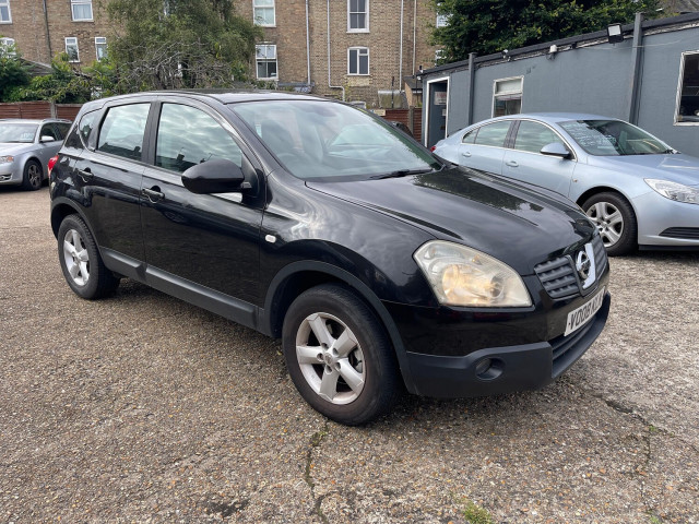 NISSAN QASHQAI 2.0 dCi Acenta
