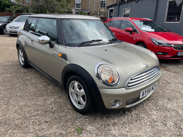 MINI HATCH 1.4 One Hatch