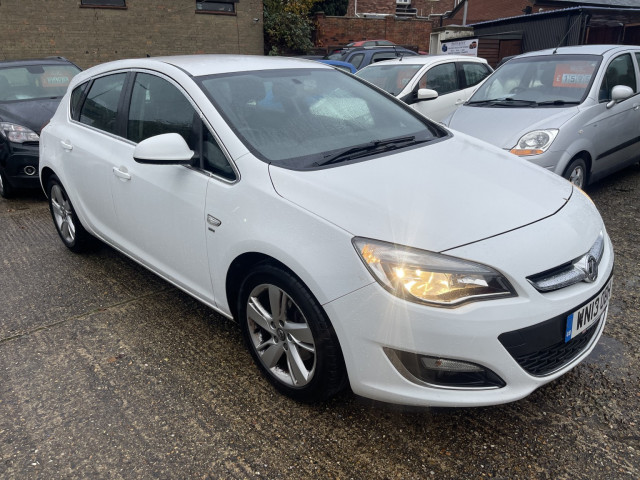 VAUXHALL ASTRA 1.7 CDTi ecoFLEX SRi