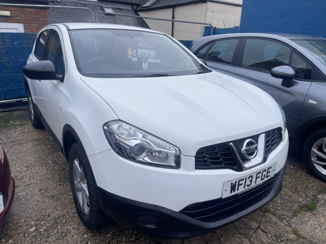 NISSAN QASHQAI 1.6 Visia
