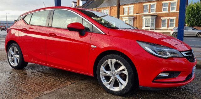 VAUXHALL ASTRA 1.4 i Turbo SRi