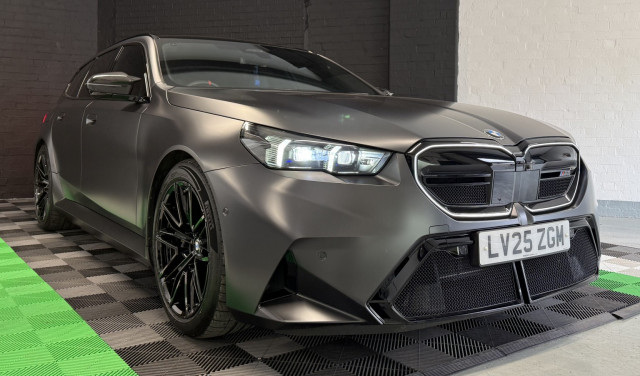 BMW M5 4.4 M5 Touring