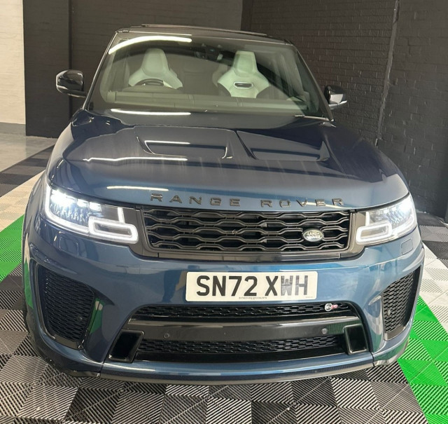 LAND ROVER RANGE ROVER SPORT 5.0 P575 V8 SVR