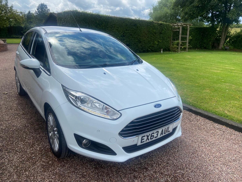 FORD FIESTA 1.5 TDCi Titanium
