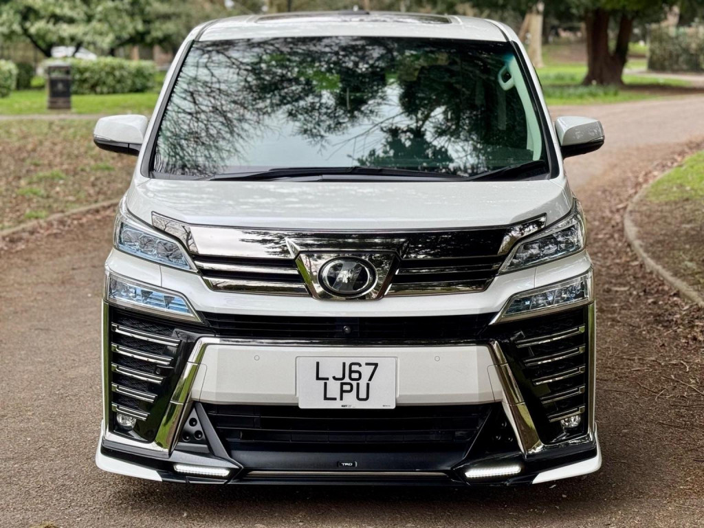 TOYOTA VELLFIRE