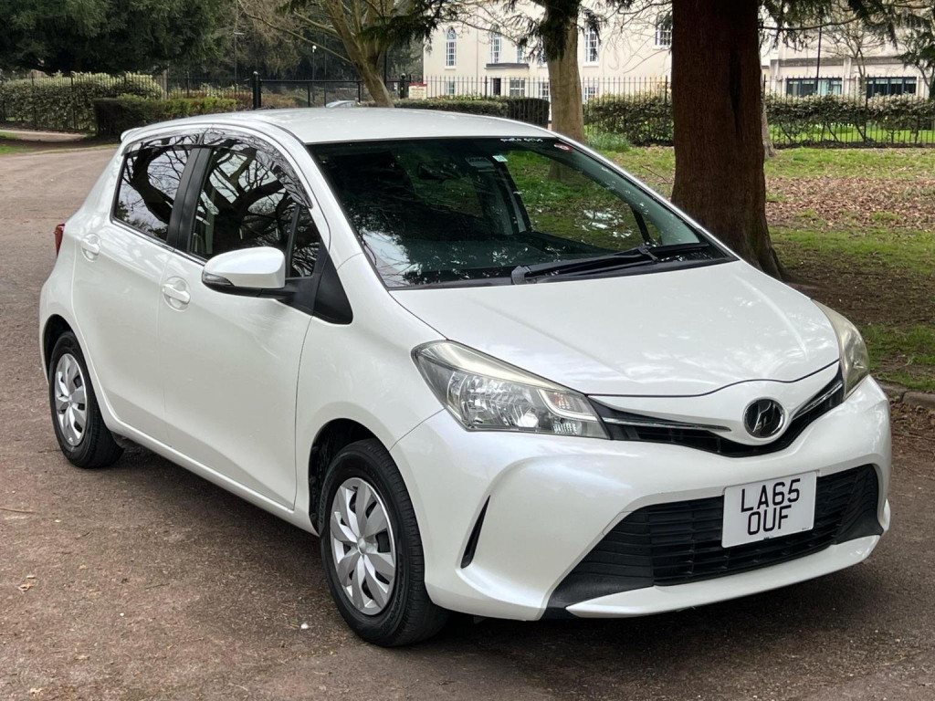 TOYOTA VITZ