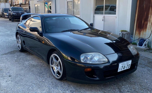 TOYOTA SUPRA