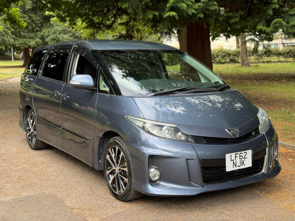 TOYOTA ESTIMA