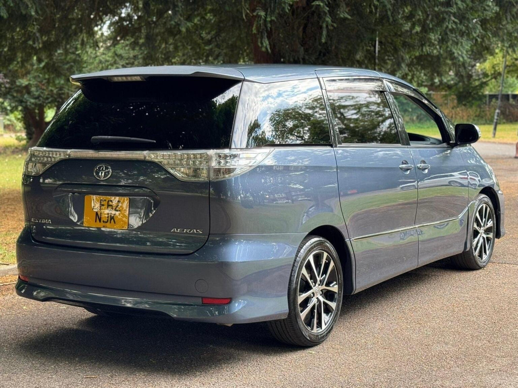 TOYOTA ESTIMA