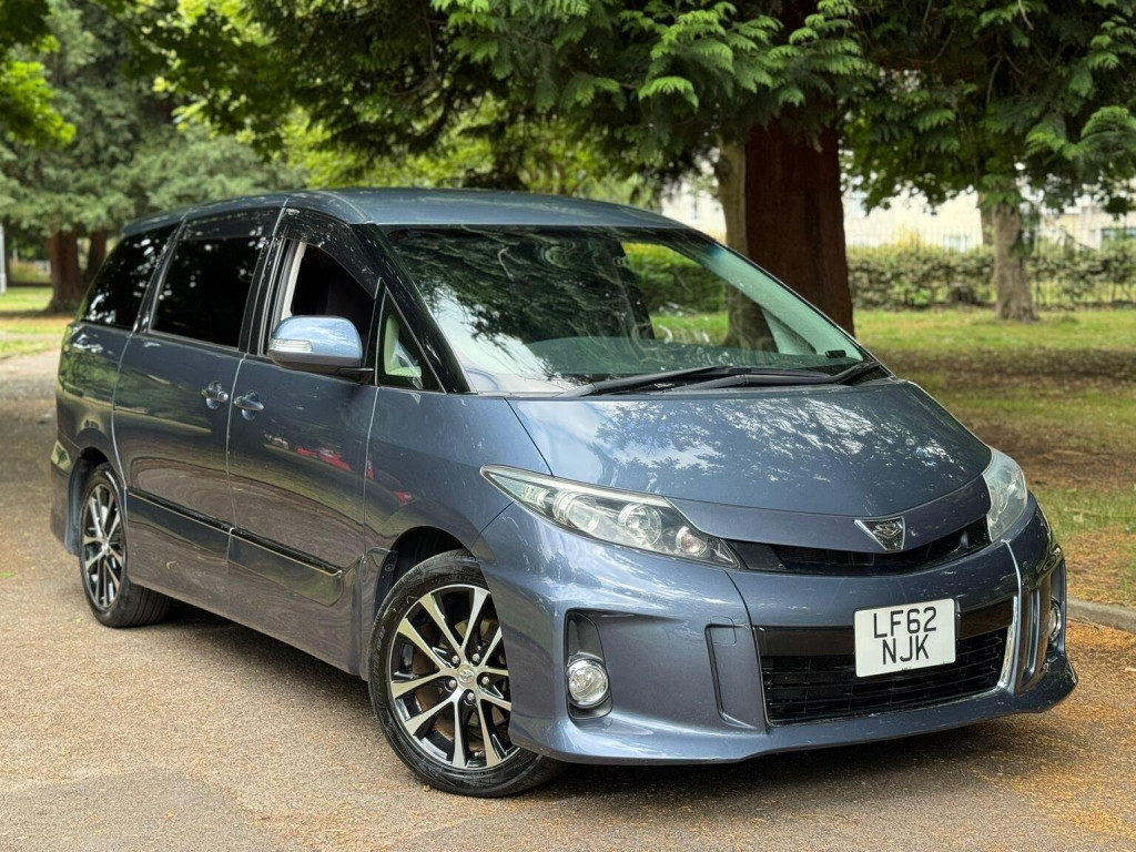TOYOTA ESTIMA