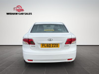 TOYOTA AVENSIS