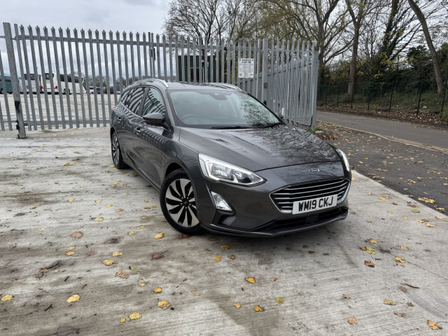 FORD FOCUS 1.0 T EcoBoost Zetec