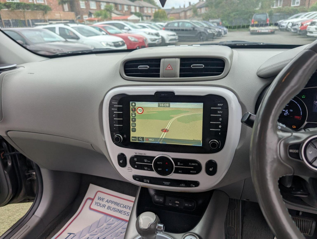 KIA SOUL