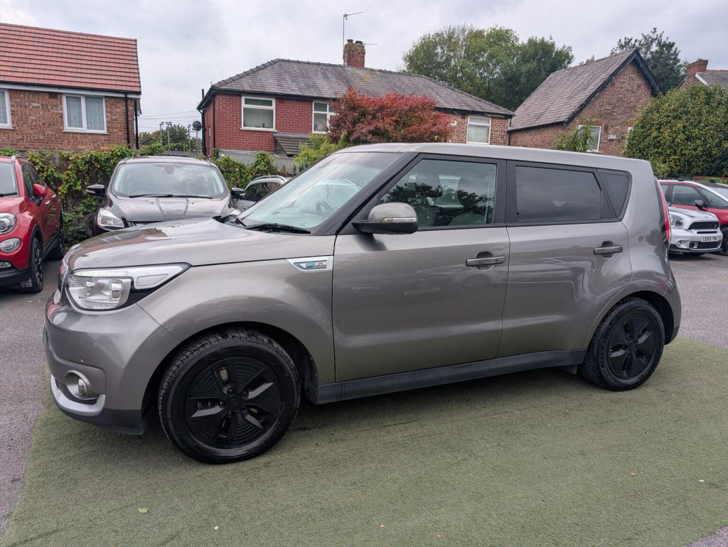 KIA SOUL