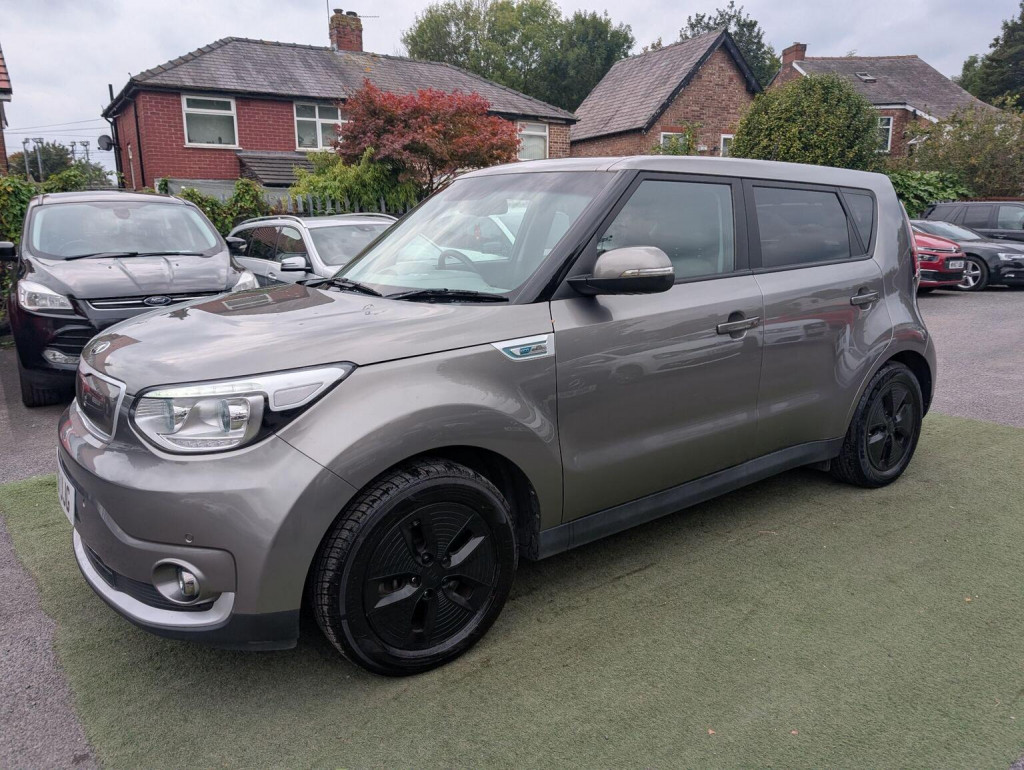 KIA SOUL