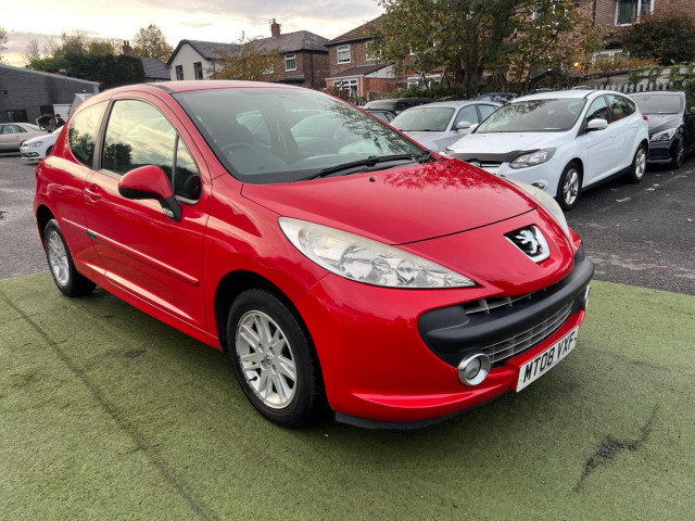 PEUGEOT 207