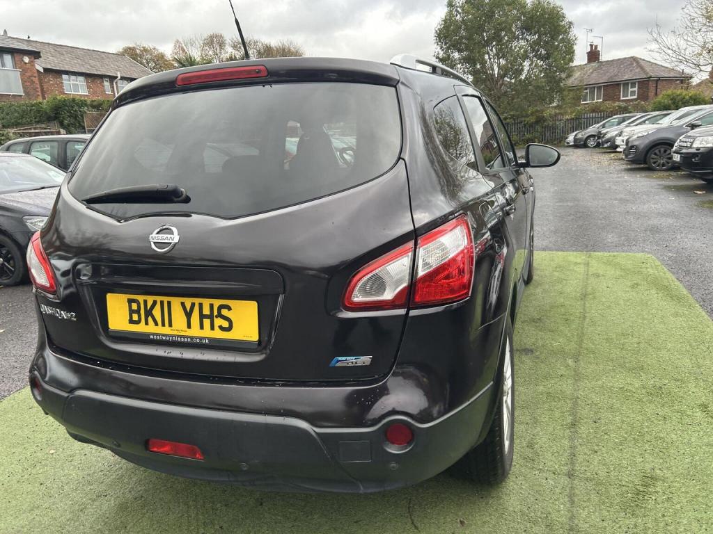 NISSAN QASHQAI+2