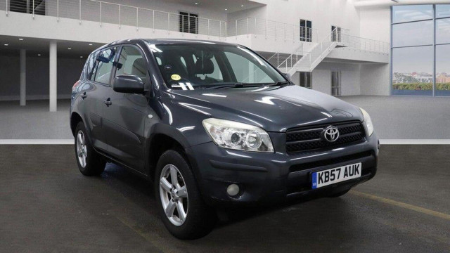 TOYOTA RAV4