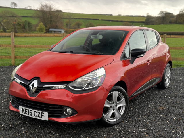 RENAULT CLIO 1.2 Dynamique MediaNav 1.2 16V 75