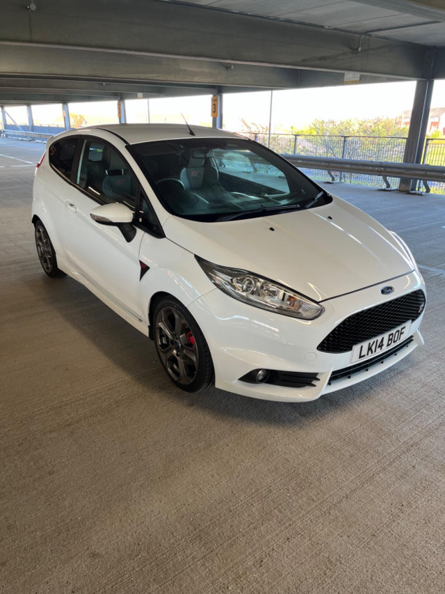 FORD FIESTA 1.6 T EcoBoost ST-2