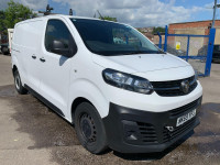 VAUXHALL VIVARO
