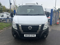 NISSAN NV400