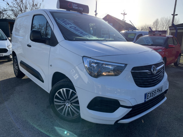 VAUXHALL COMBO