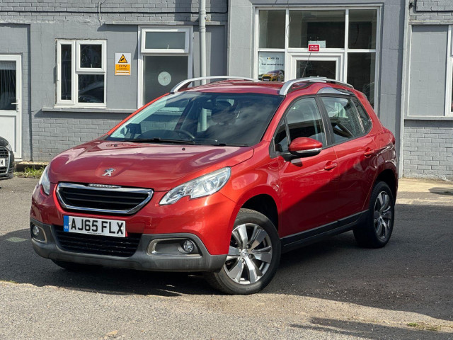 PEUGEOT 2008 1.2 PureTech Active