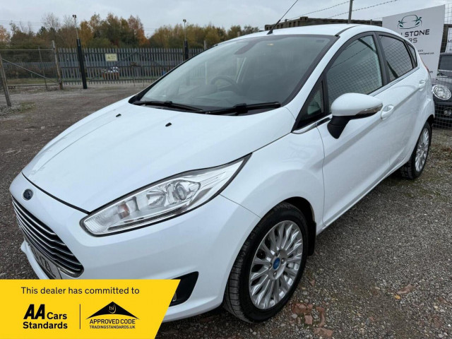 FORD FIESTA 1.0 Titanium Euro 5 (s/s) 5dr