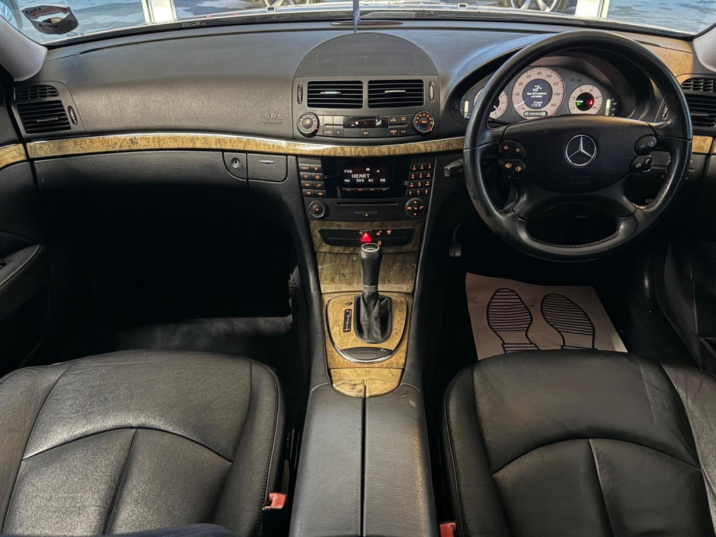 MERCEDES-BENZ E CLASS