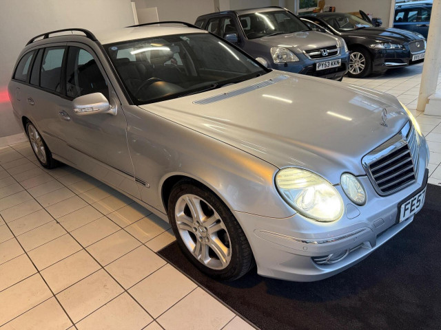 MERCEDES-BENZ E CLASS