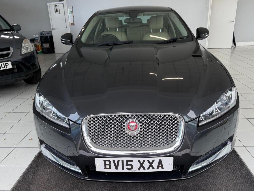 JAGUAR XF