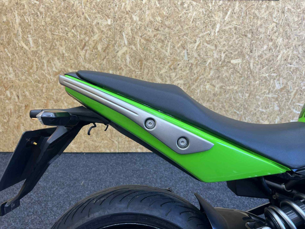 KAWASAKI ER-6F