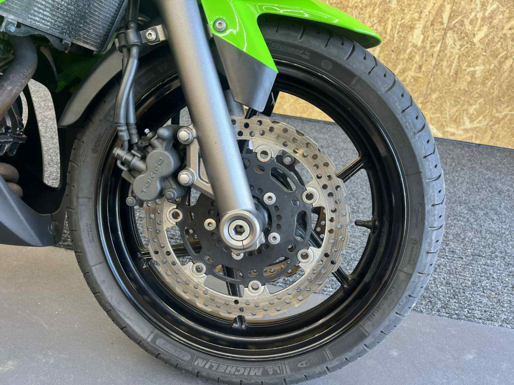 KAWASAKI ER-6F