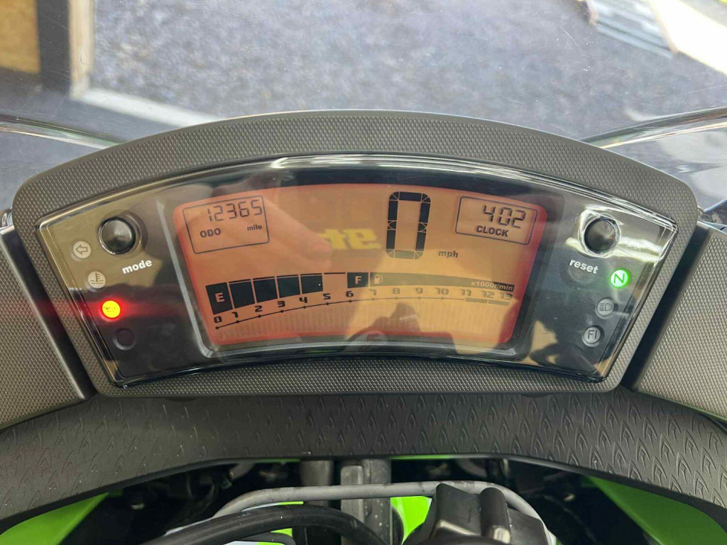 KAWASAKI ER-6F