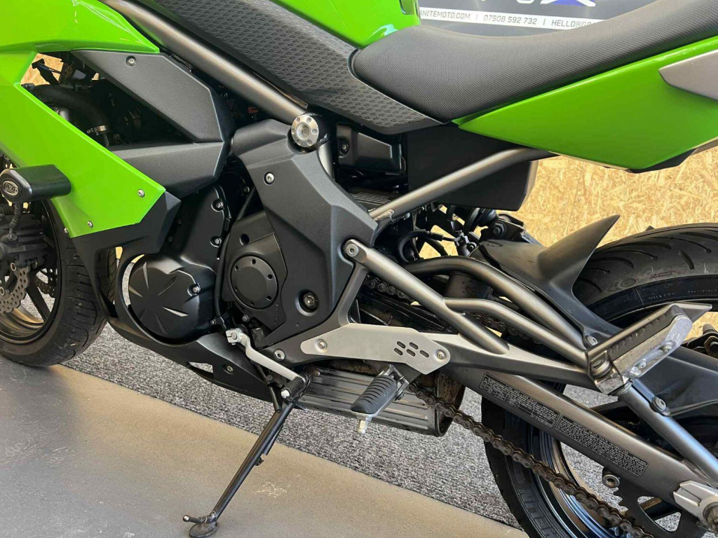 KAWASAKI ER-6F