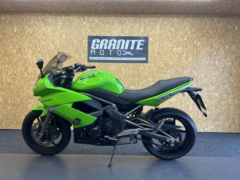 KAWASAKI ER-6F