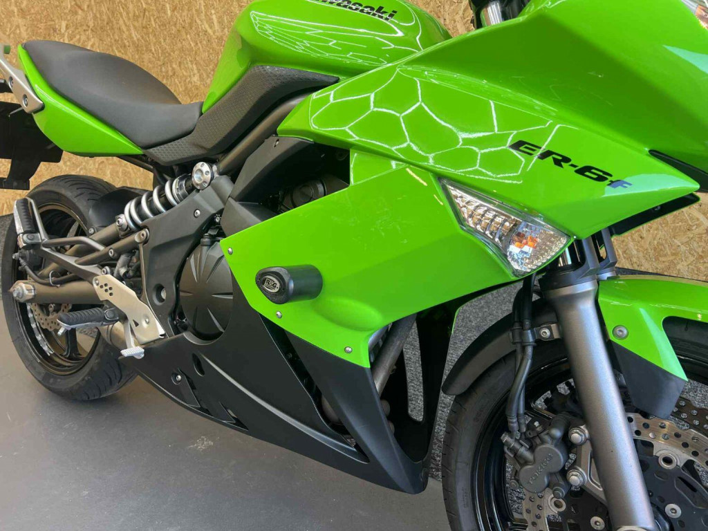 KAWASAKI ER-6F