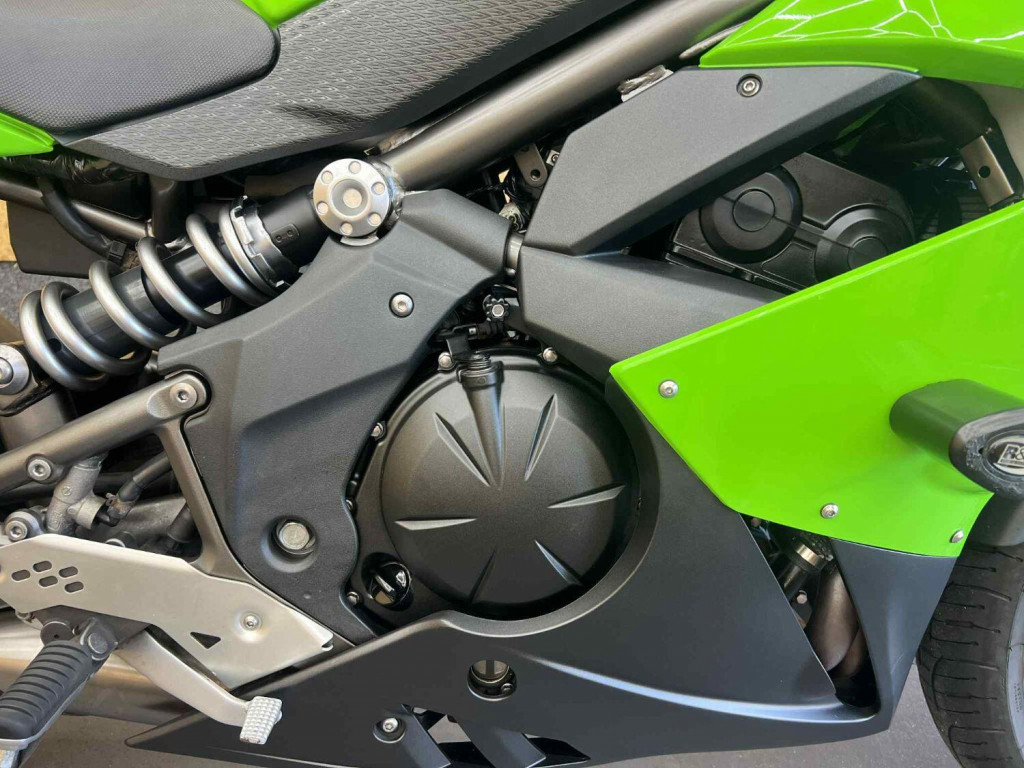 KAWASAKI ER-6F