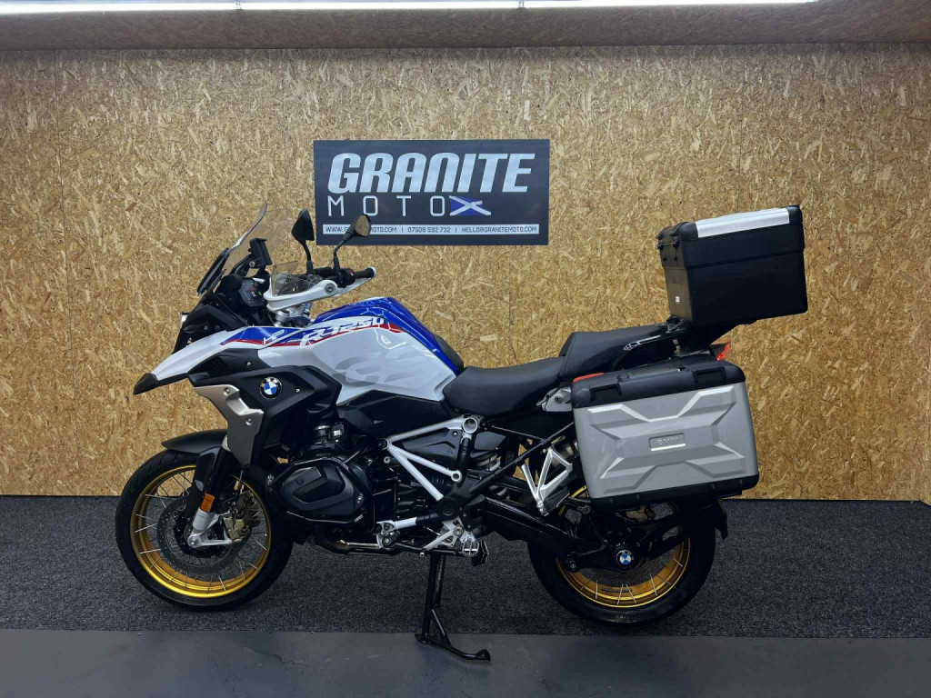 BMW R1250GS