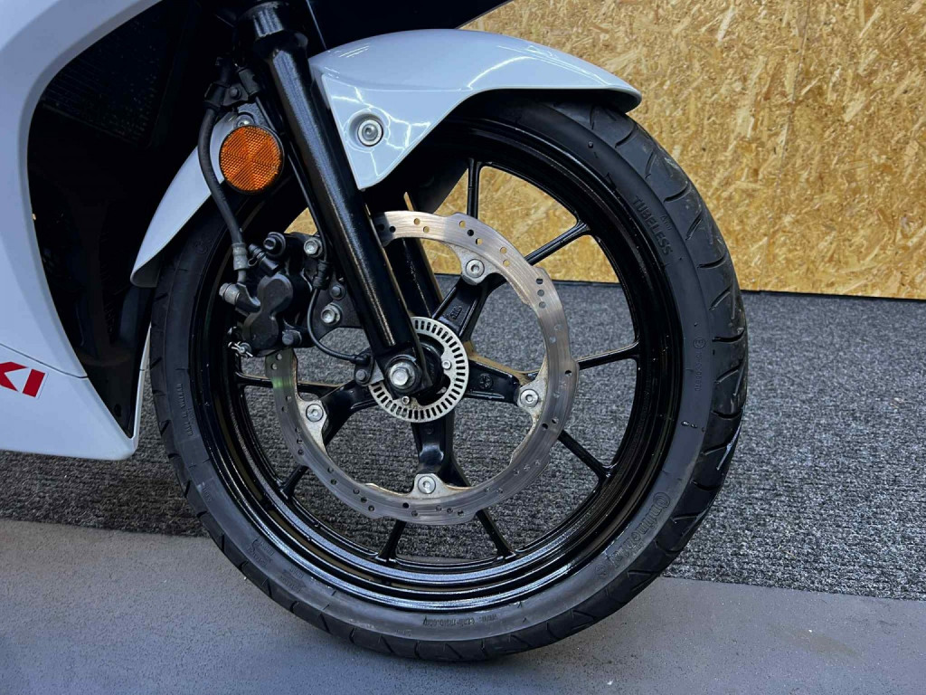 SUZUKI GSXR125