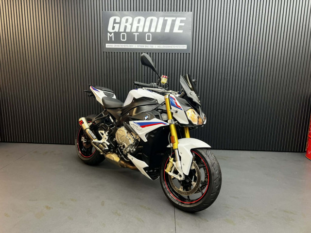 BMW S1000R