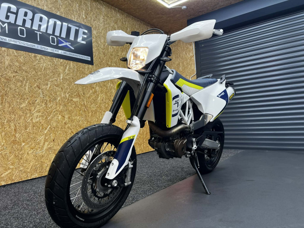 HUSQVARNA 701