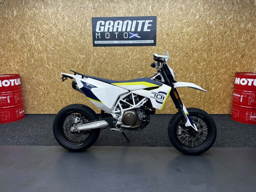 HUSQVARNA 701